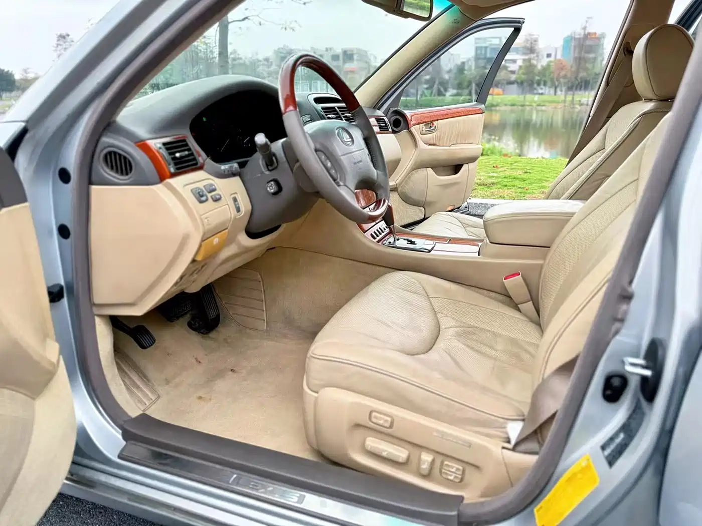 Lexus LS 2004 430 фото 4