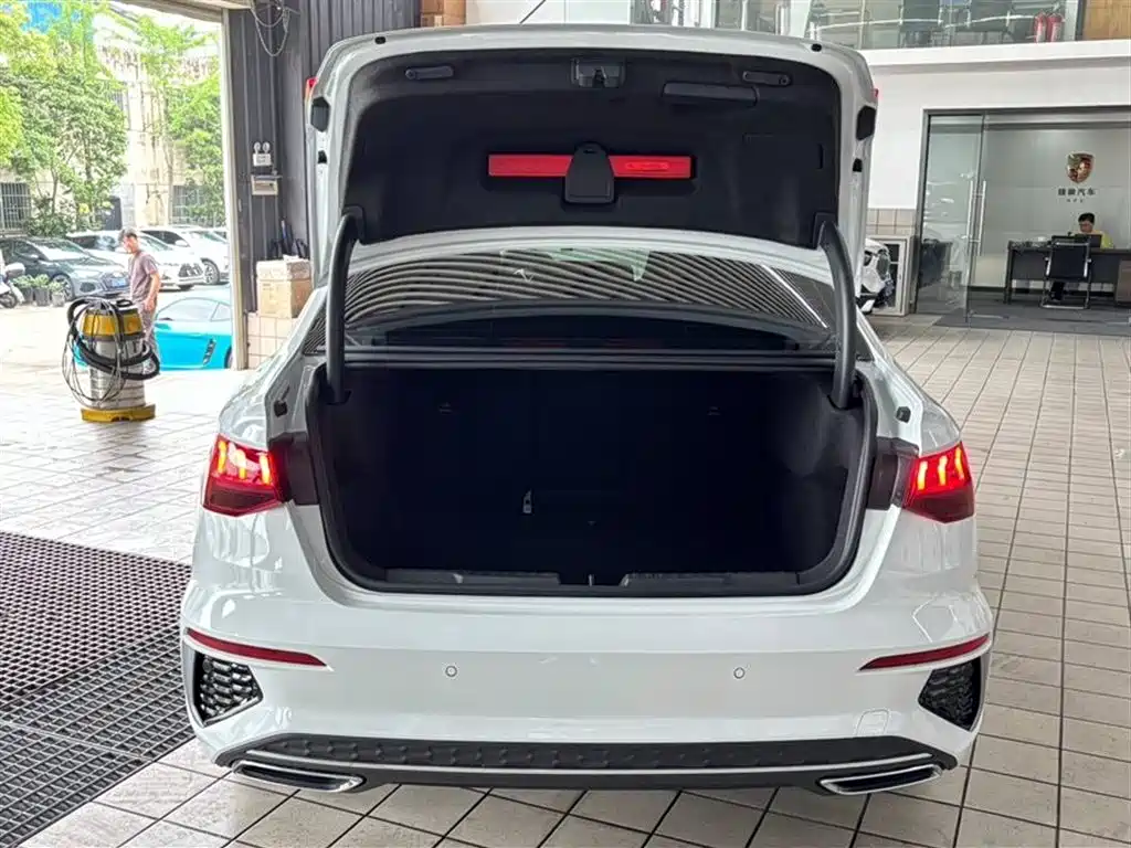 Audi A3 2023 Facelift A3L Limousine 35 TFSI Fashion Sport фото 16