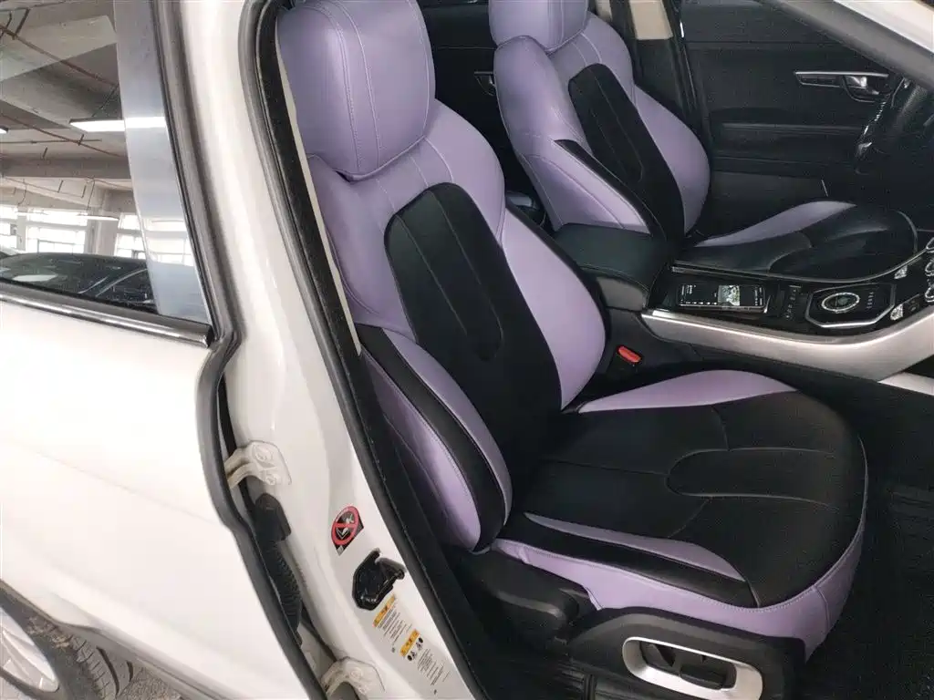 Land Rover Range Rover Evoque 2015 2.0T 5-Door Intelligent Edition фото 25