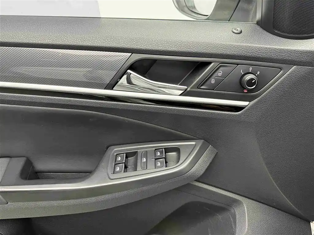 Volkswagen C-TREK 2018 1.5L Automatic Comfort фото 13