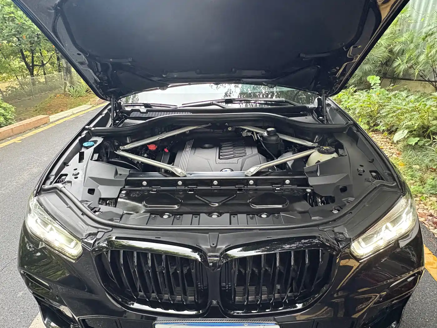 BMW X5 (Import) 2022 xDrive40i Premium M Sport Package фото 29