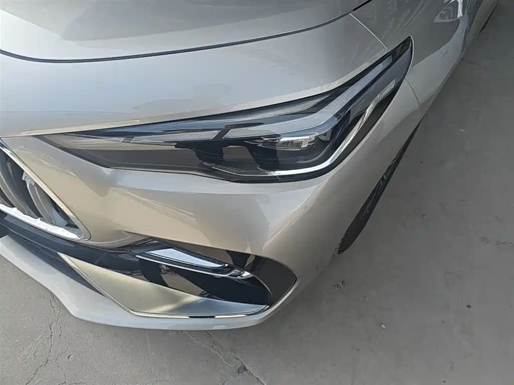 Geely Galaxy Galaxy Stellar 6 2025 60km Voyager Edition фото 24