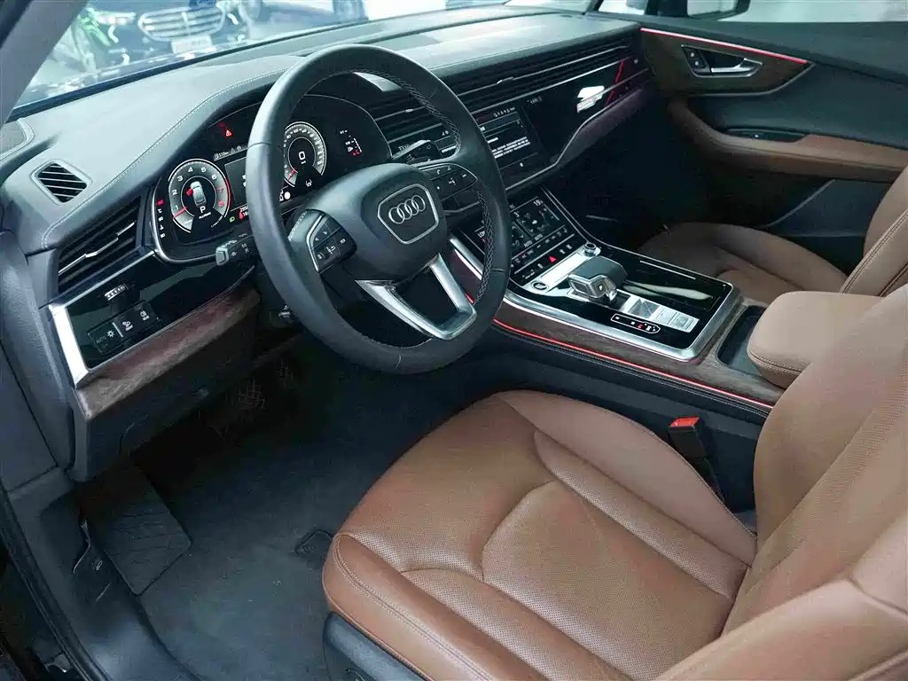 Audi Q7 2025 2025 55 TFSI quattro S line Sport