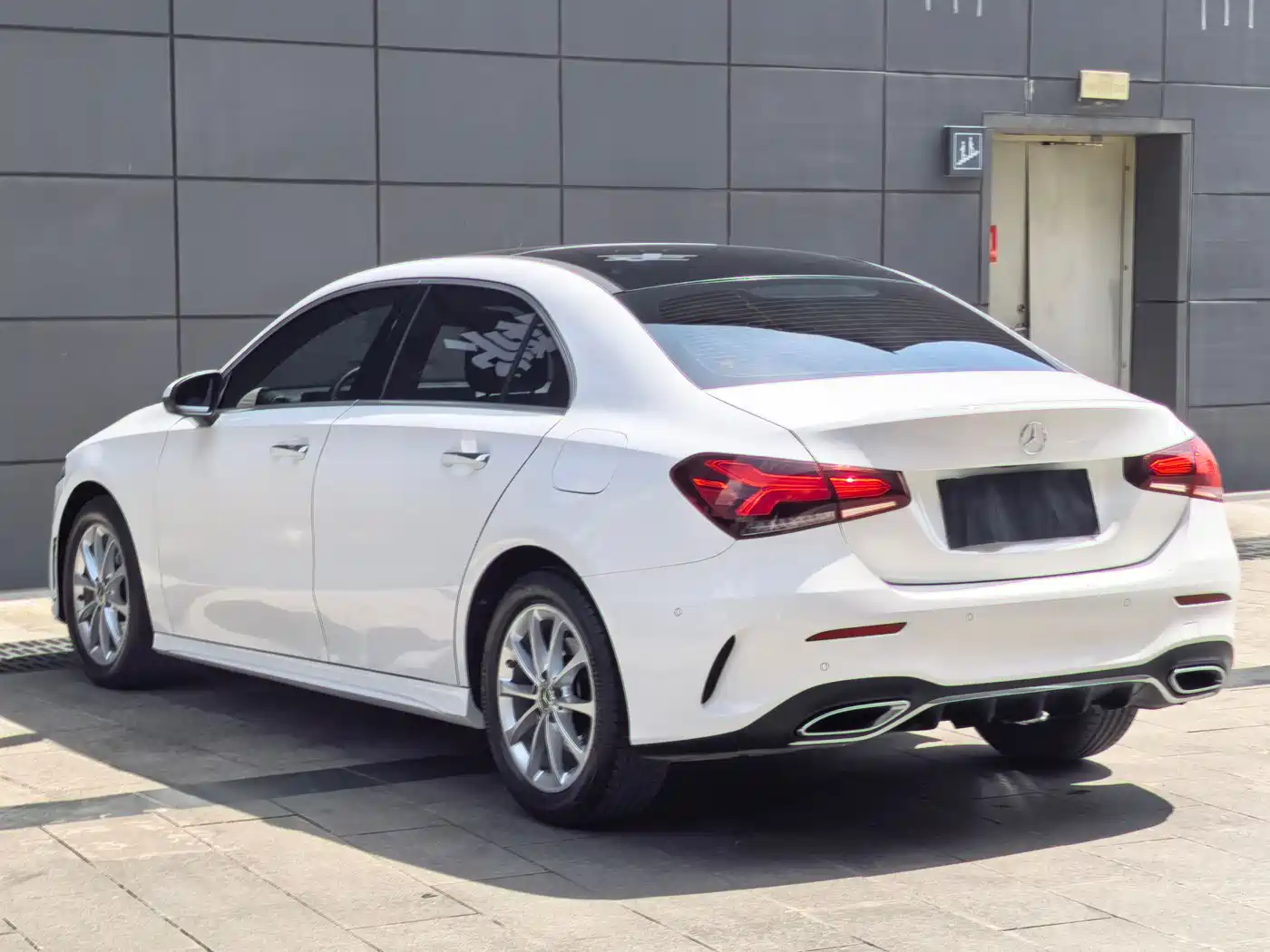 Mercedes-Benz A-Class 2020 A 200 L Sport Sedan фото 9