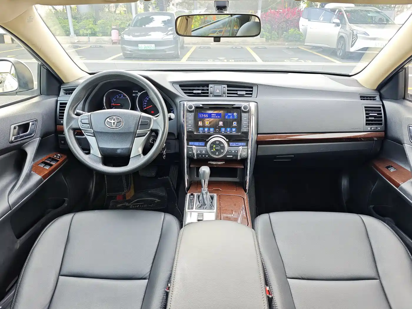 Toyota Reiz 2013 2.5S Elite Edition фото 14