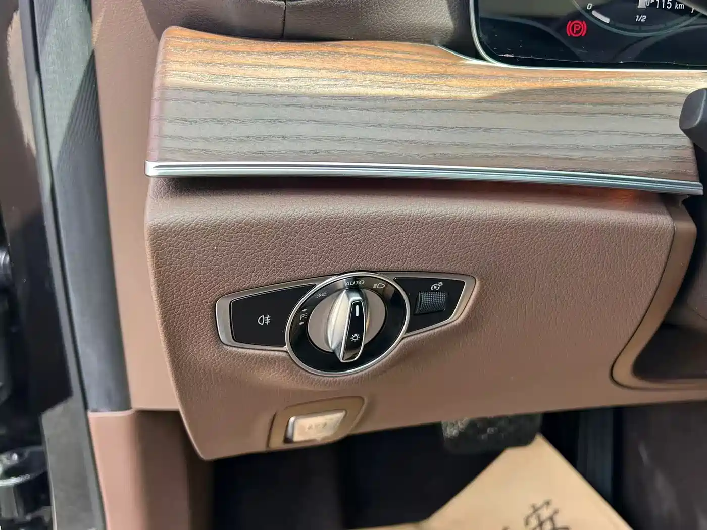 Mercedes-Benz E-Class 2022 E 300 L Luxury фото 17