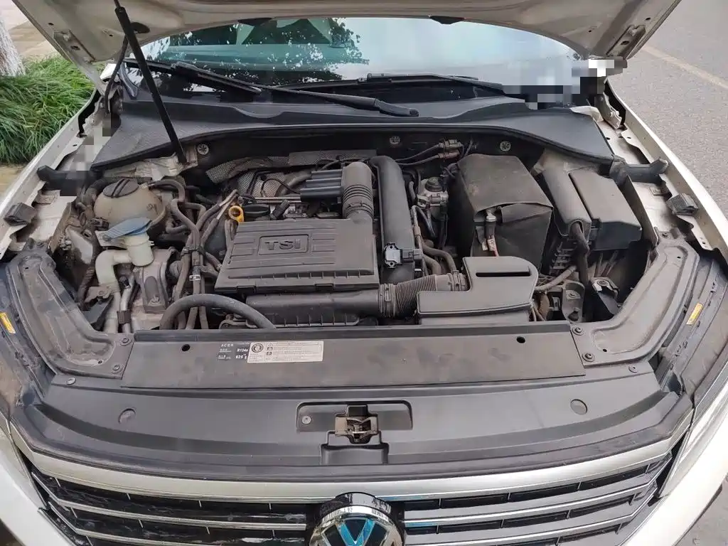 Photo 11 - Volkswagen Passat