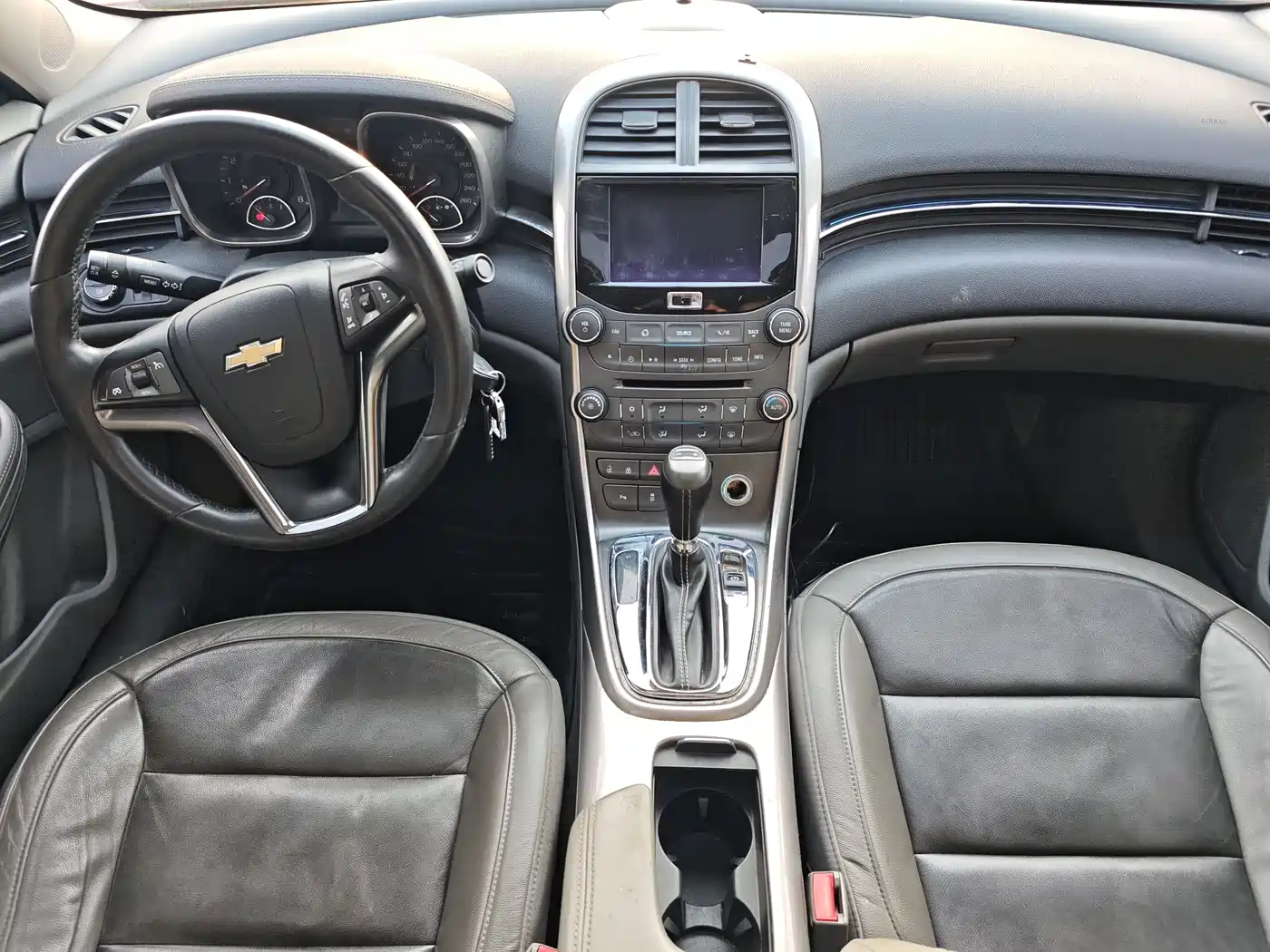Chevrolet Malibu 2013 2.0L Automatic Luxury Edition фото 14