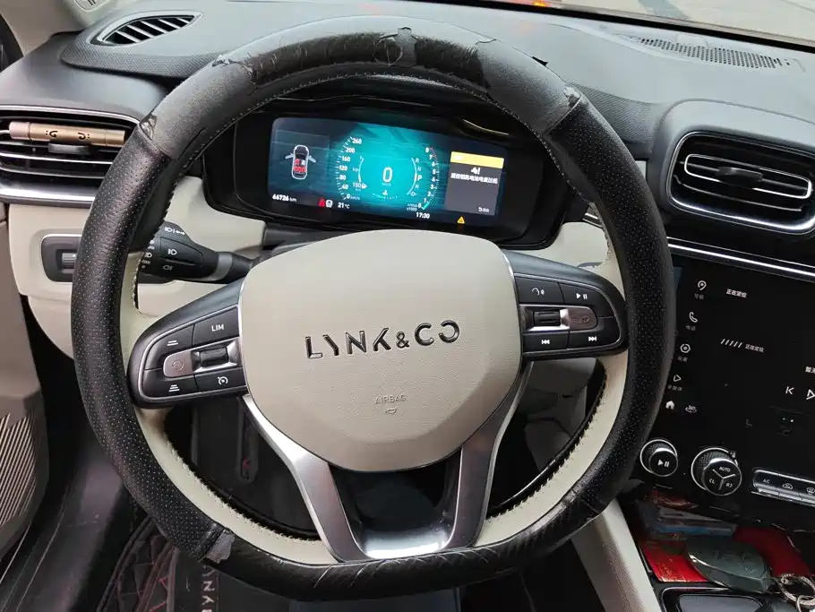 Lynk & Co 02 2019 2018 Model 1.5T DCT 2WD Yao Pro Edition China V