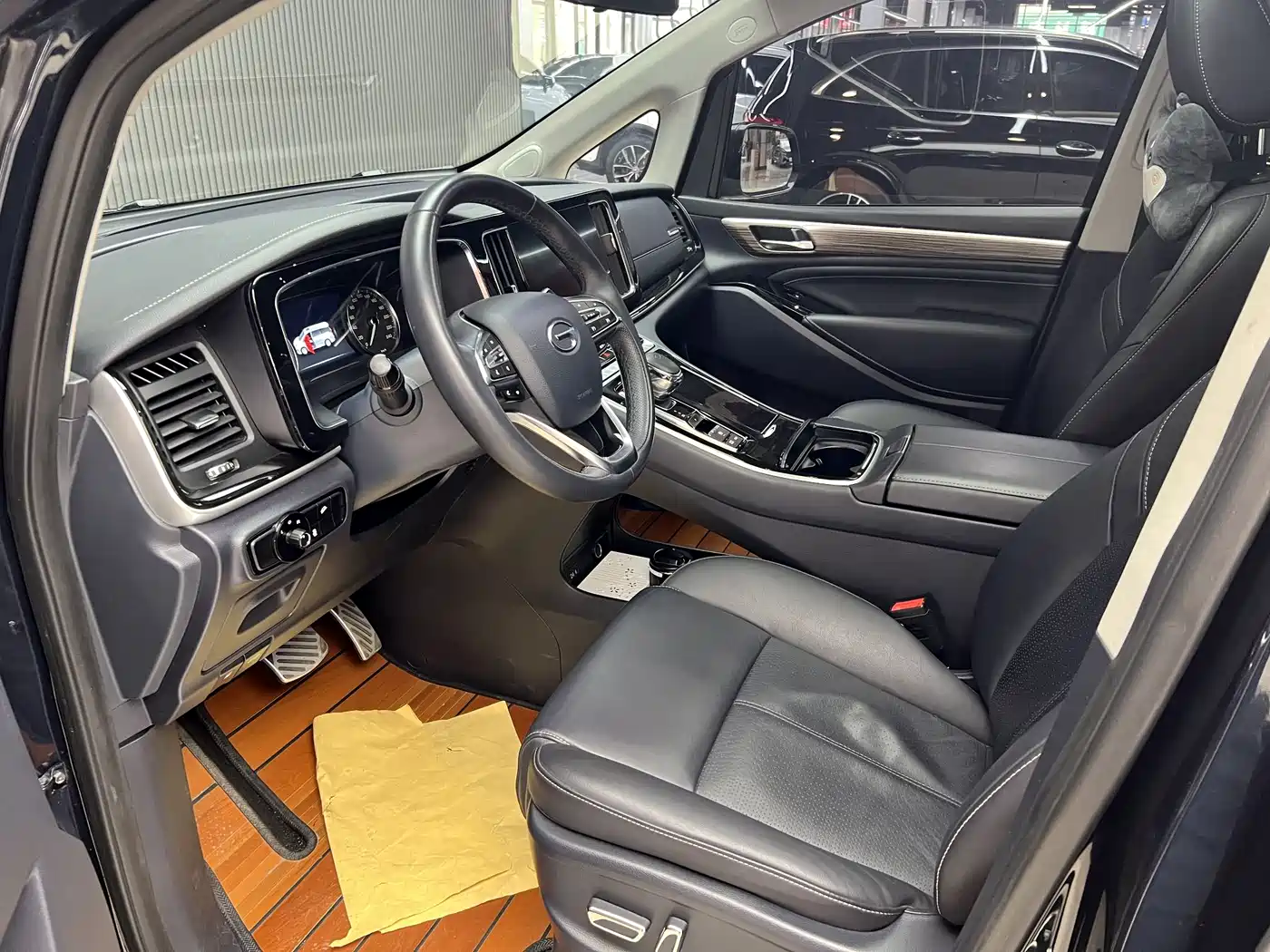  TRUMPCHI M8