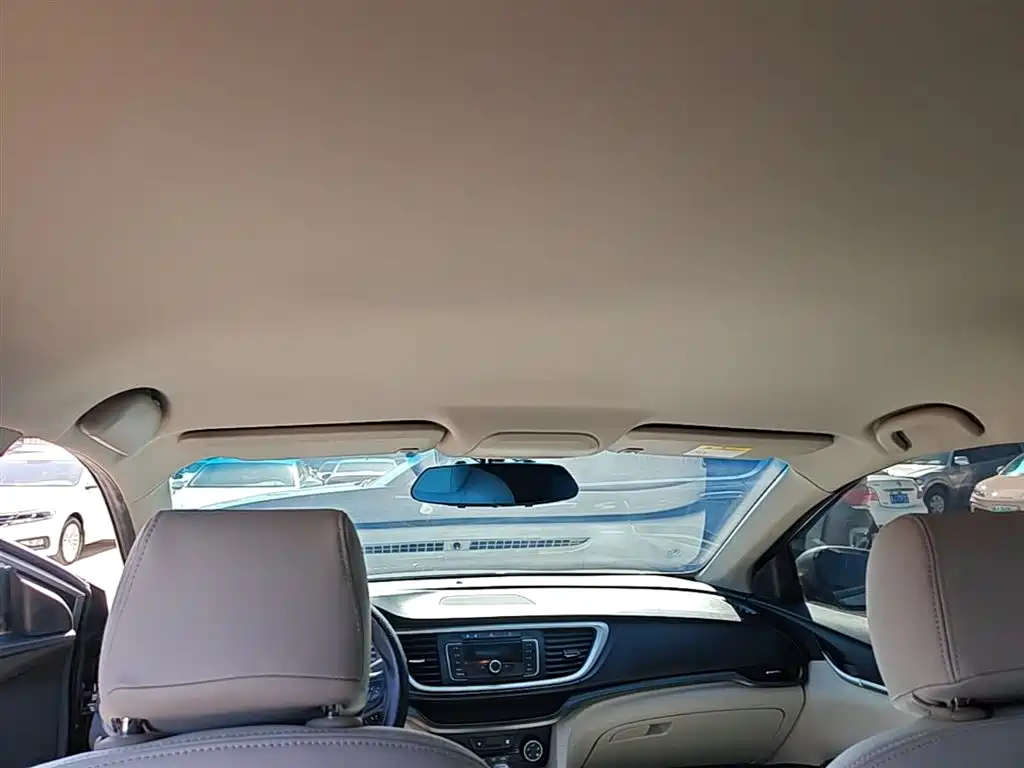 Buick Excelle 2018 15T DCT Progressive (China V) фото 18