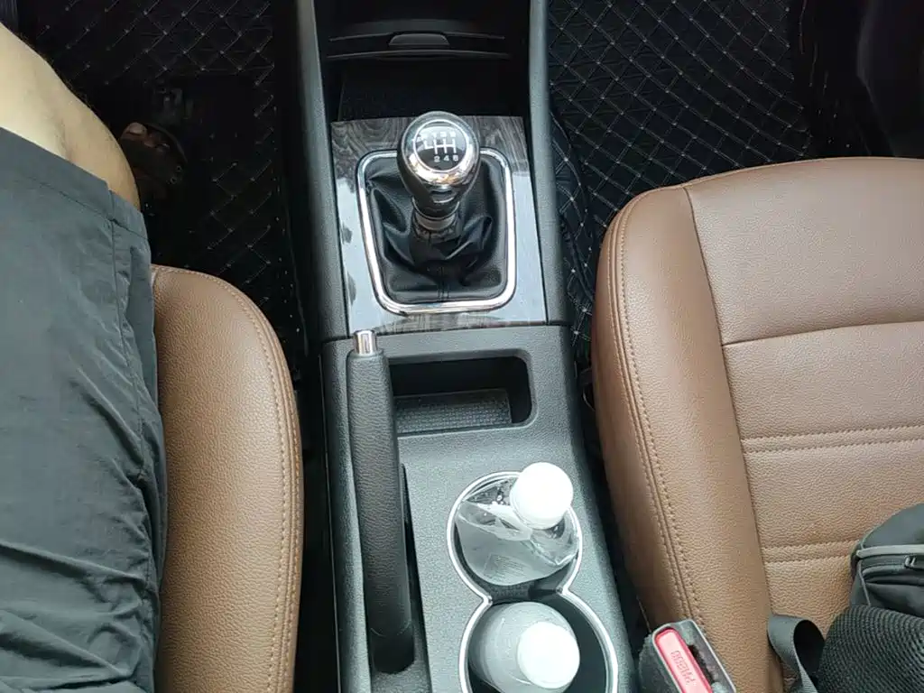 BAIC Weiwang S50 2018 2016 1.5T Manual Huandong Prestige
