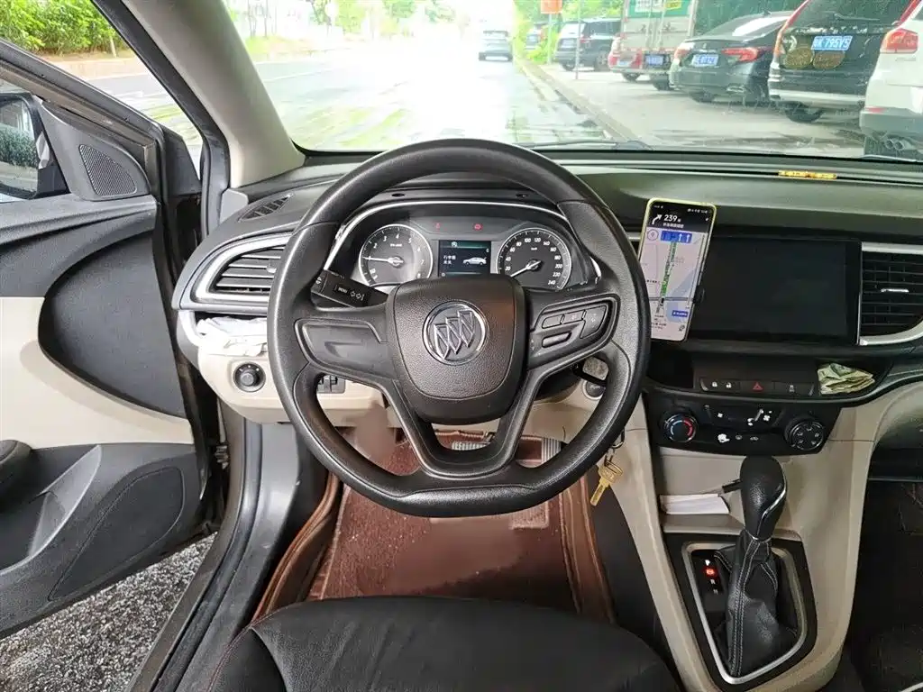 Buick Excelle 2015 18T Dual-Clutch Elite фото 3