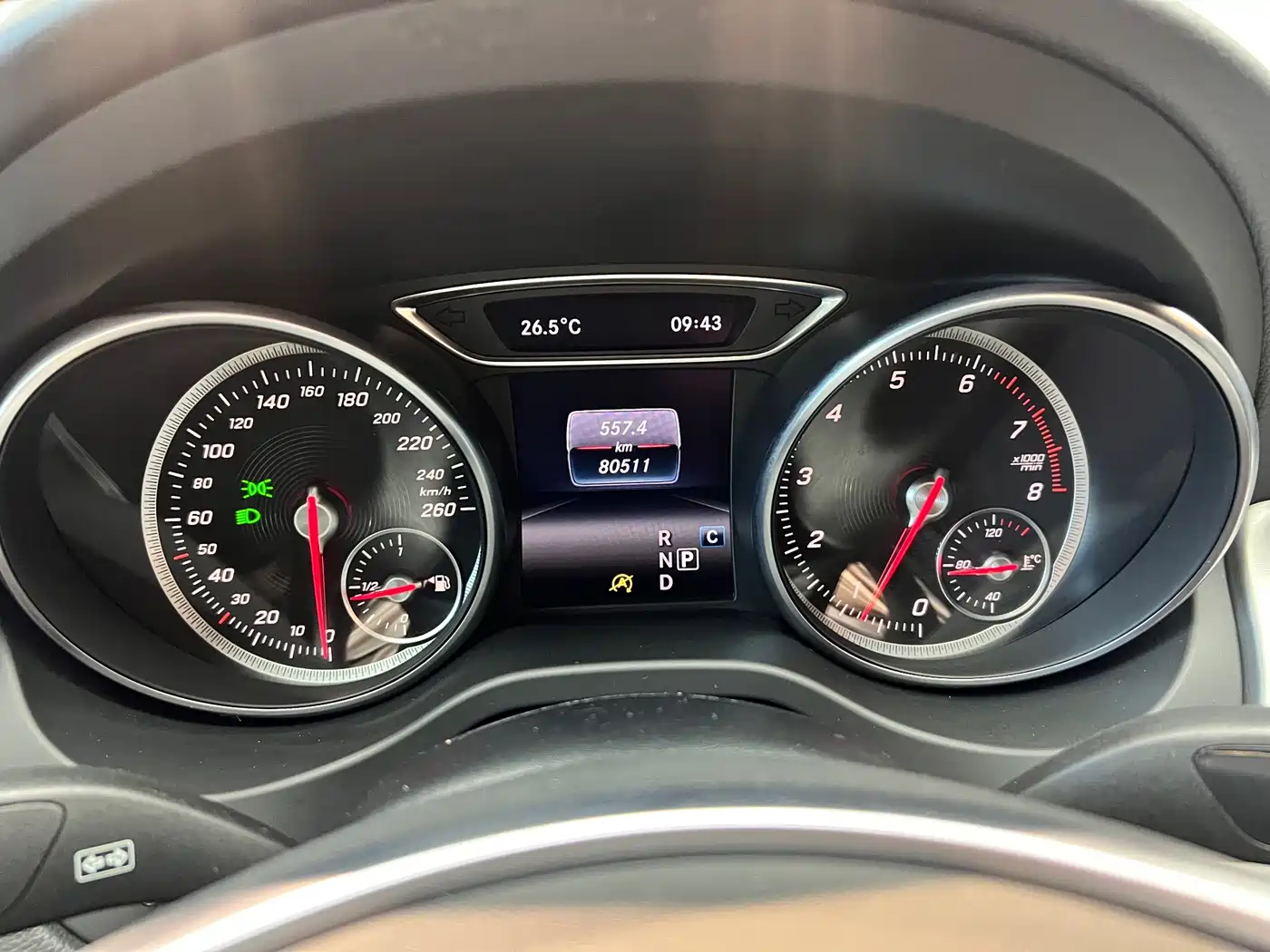 Mercedes-Benz CLA (Import) 2018 CLA 220 4MATIC фото 13