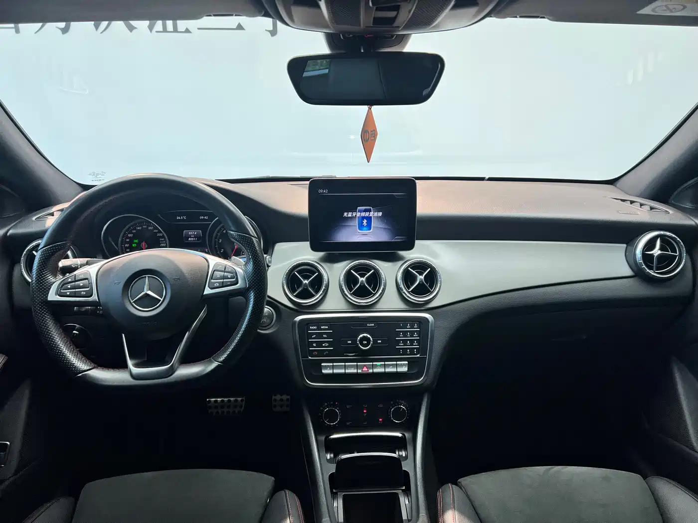 Mercedes-Benz CLA (Import) 2018 CLA 220 4MATIC фото 12