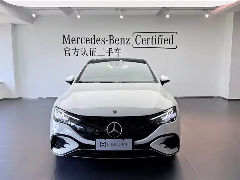 Mercedes-Benz EQE 2025 Model 500 4MATIC Luxury Edition фото 3