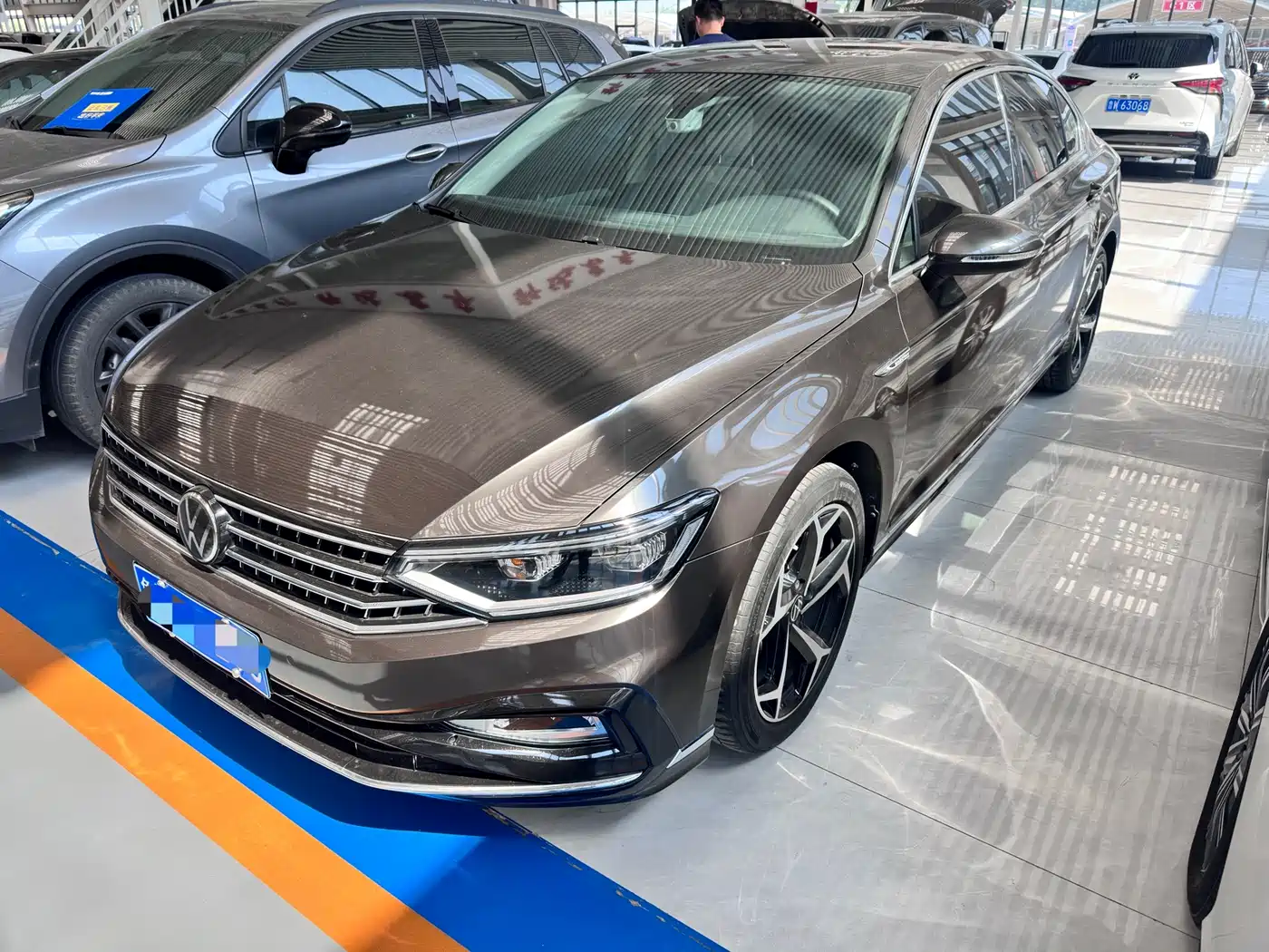 Volkswagen Magotan 2023 Model 2 Million Commemorative Edition 330TSI DSG Luxury