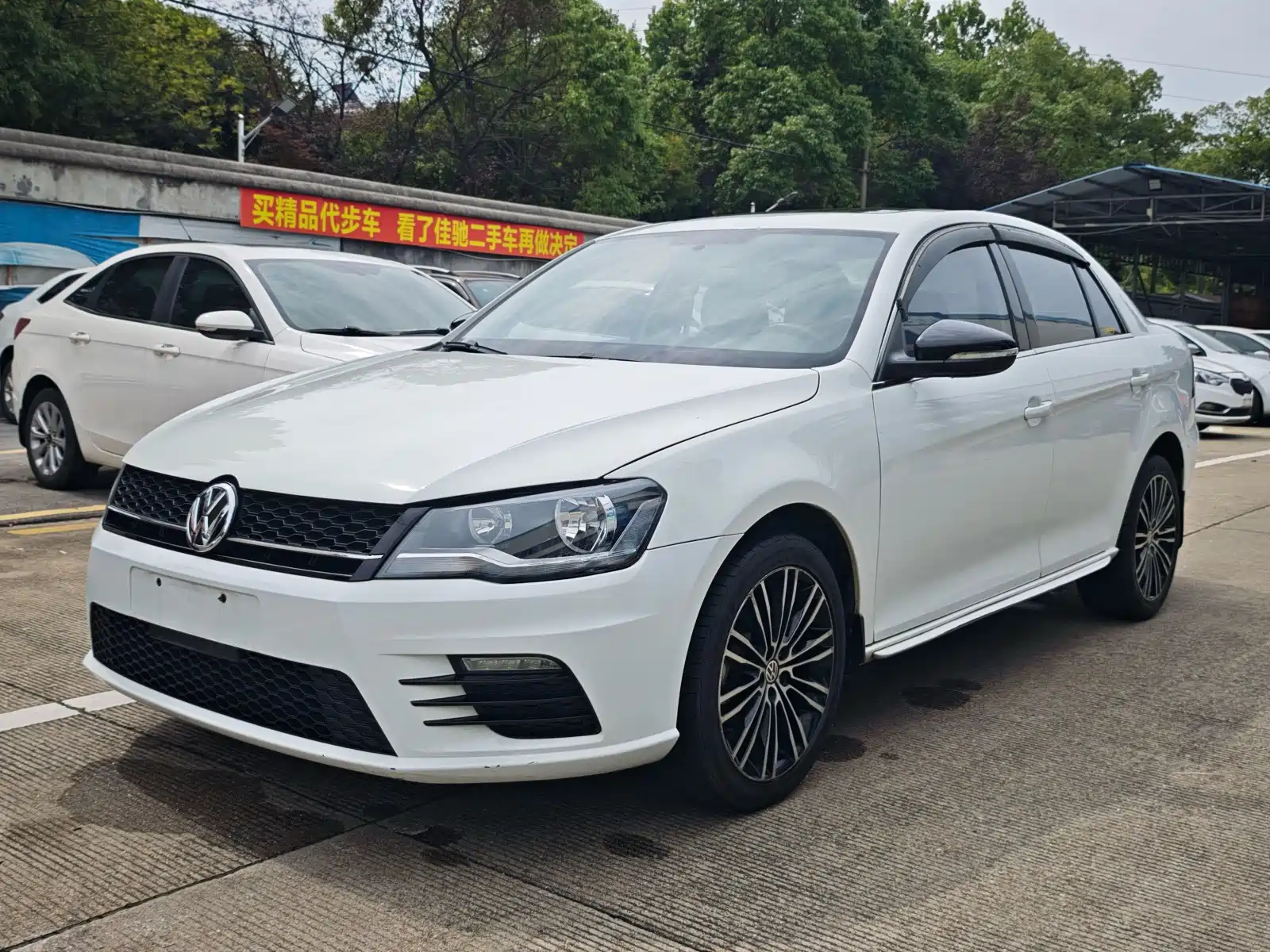 Фото 1 - Volkswagen Bora