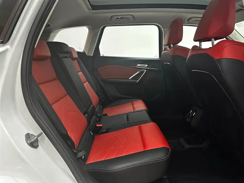 BMW X1 2023 sDrive20Li X Design Package фото 23