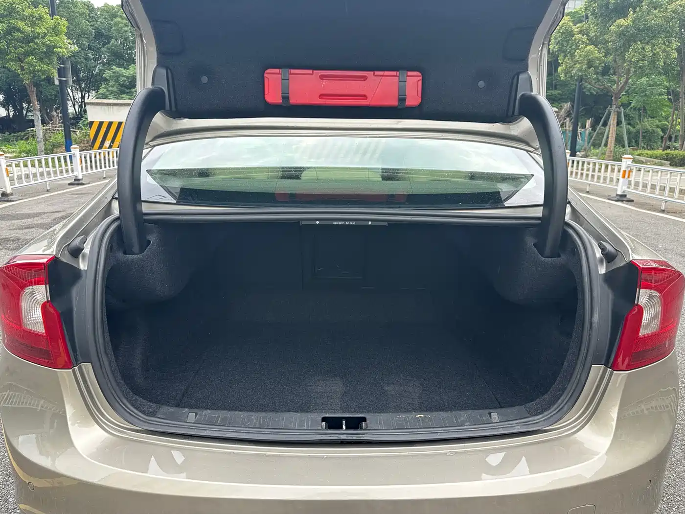 Volvo S60 2014 2015 S60L 2.0T Smart Vision