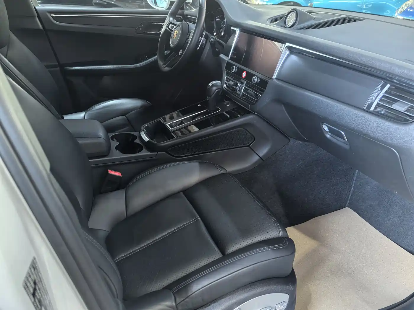 Porsche Macan 2024 Macan 2.0T фото 10