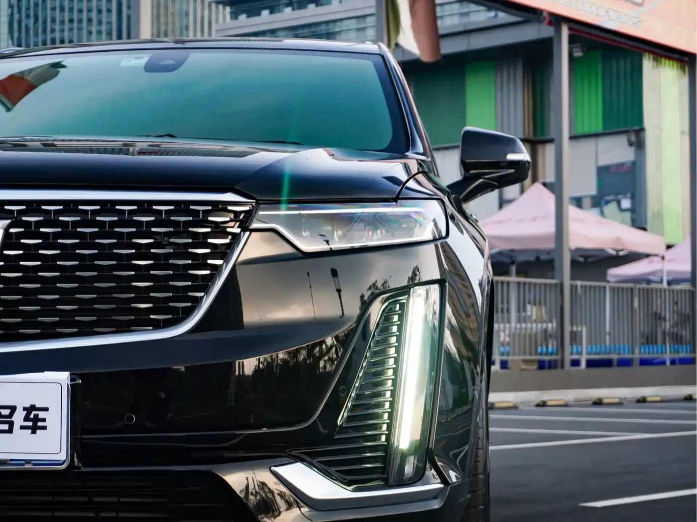 Cadillac XT6 2022 2.0T 6-Seater 4WD Luxury Edition фото 4