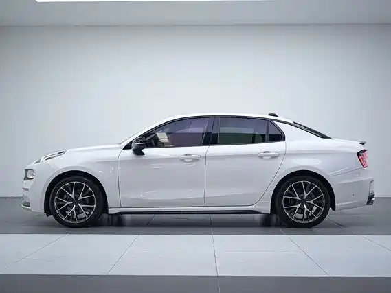 Lynk & Co 03 2019 1.5TD DCT Type Pro Edition China VI фото 4