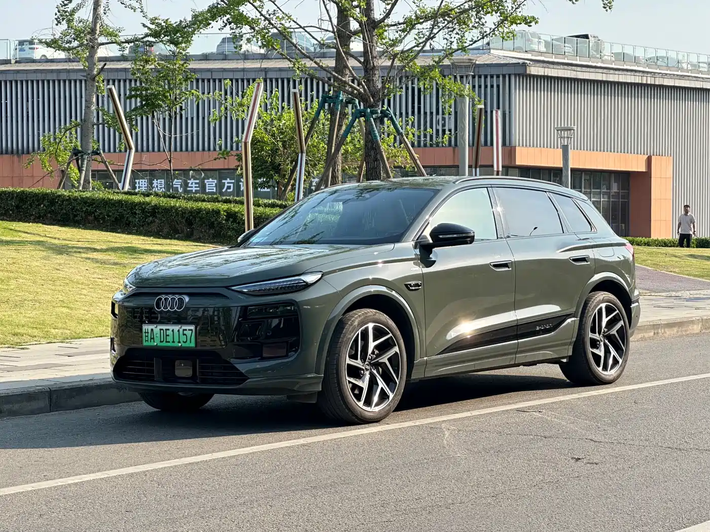 Audi Q6L e-tron 2025 Model Pioneer Edition