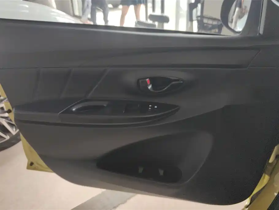 Toyota YARiS L Zhi Xuan 2020 1.5L CVT Luxury Edition фото 7