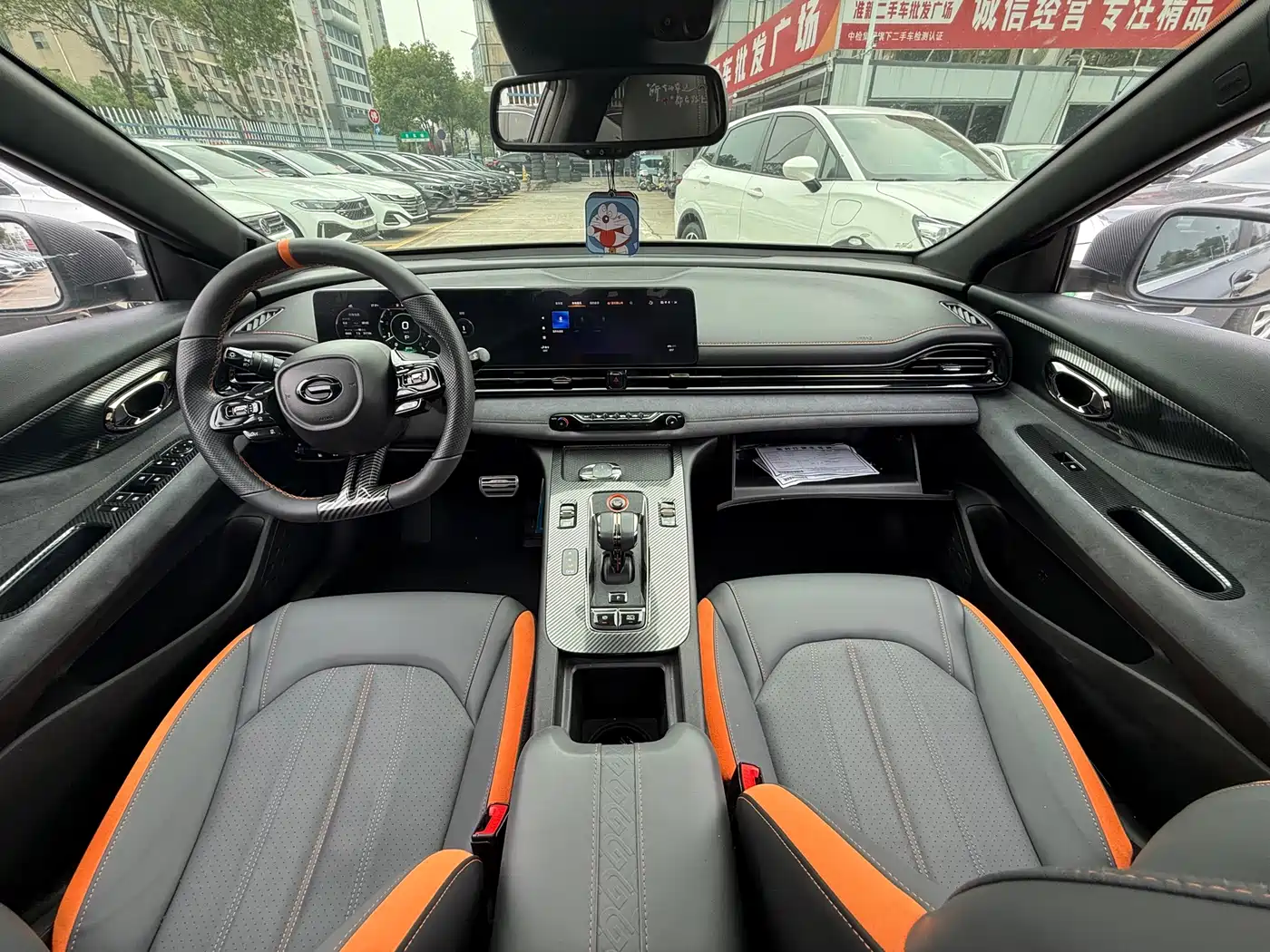GAC Trumpchi Trumpchi Emkoo 2022 270T DCT J16 R-style Track Edition фото 14