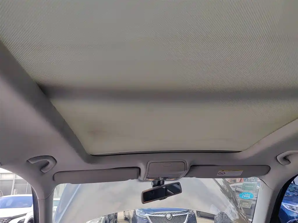 Volkswagen Tiguan 2016 Model 300TSI Automatic 2WD Luxury Edition фото 18