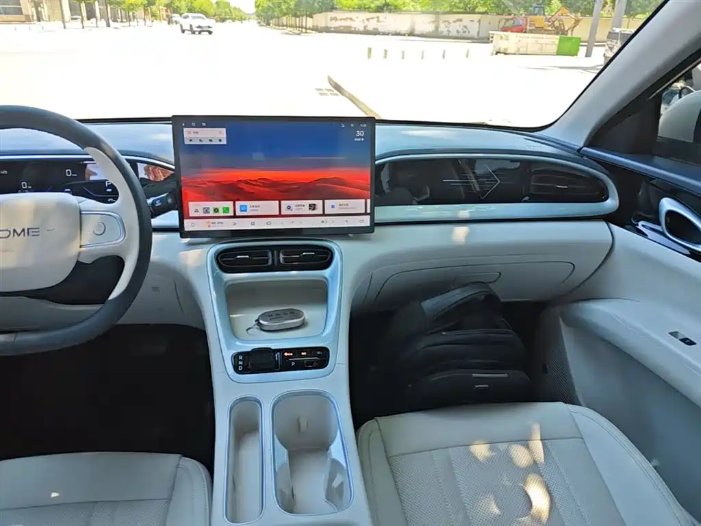 Geely Galaxy Starry Wish 2026 Edition 410km Freedom Version фото 13