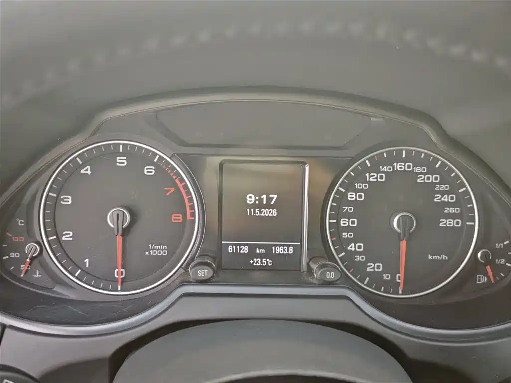 AUDI Q5
