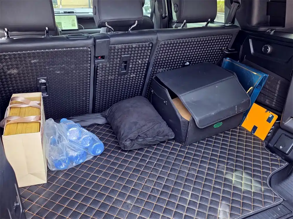Land Rover Defender 2024 110 5.0T V8 фото 6