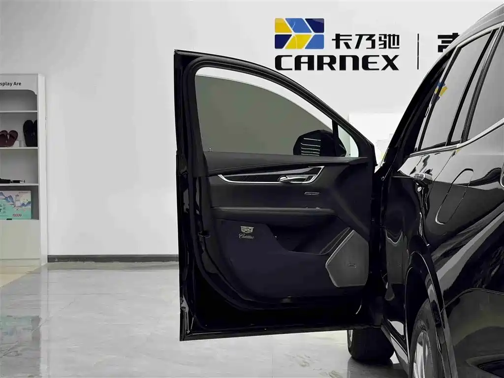 Cadillac XT6 2021 28T 6-Seater Luxury фото 5