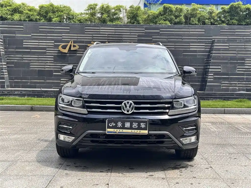 Volkswagen Tiguan L 2019 330TSI Auto 2WD Smart Luxury Edition China V фото 2