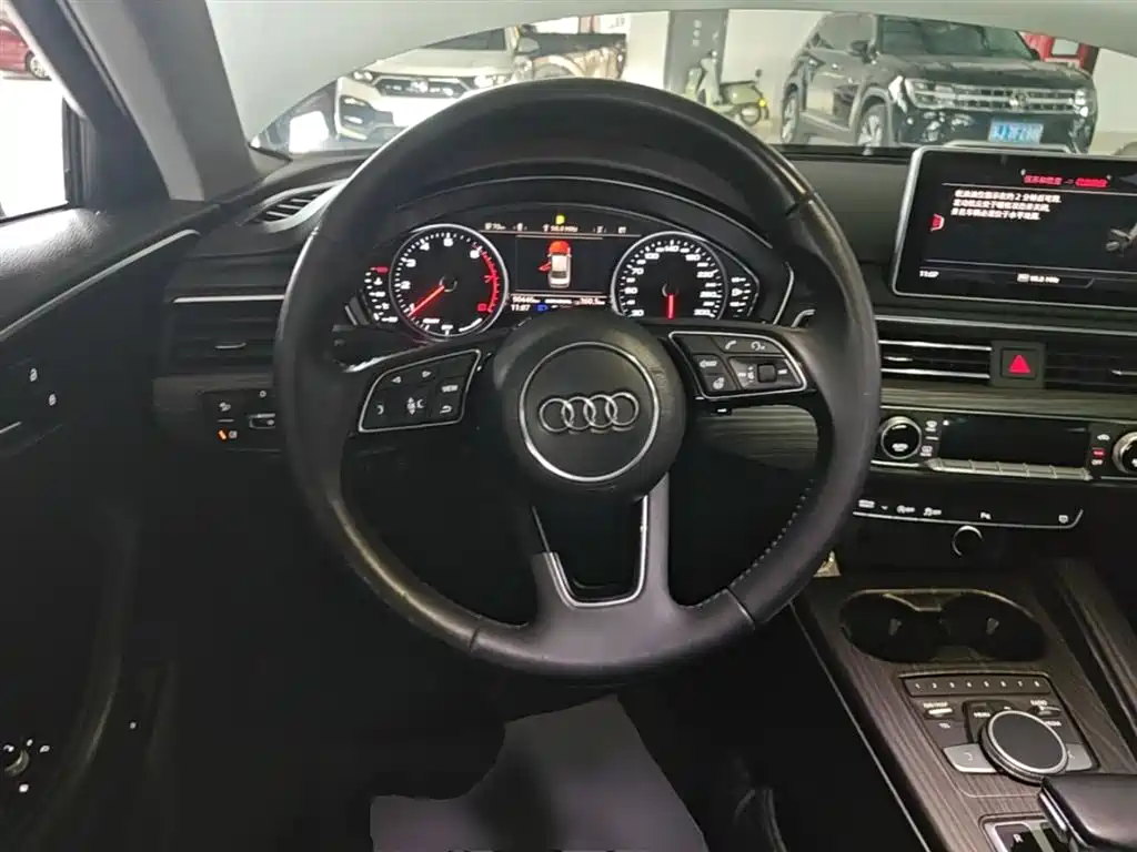 Audi A4L 2017 Plus 40 TFSI Fashion фото 11