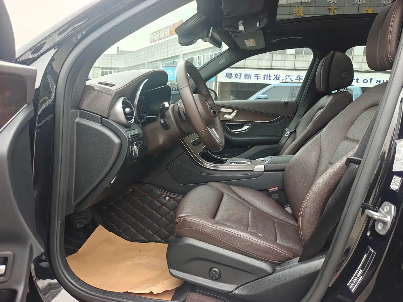 Mercedes-Benz GLC 2020 Facelift GLC 300 L 4MATIC Dynamic фото 8