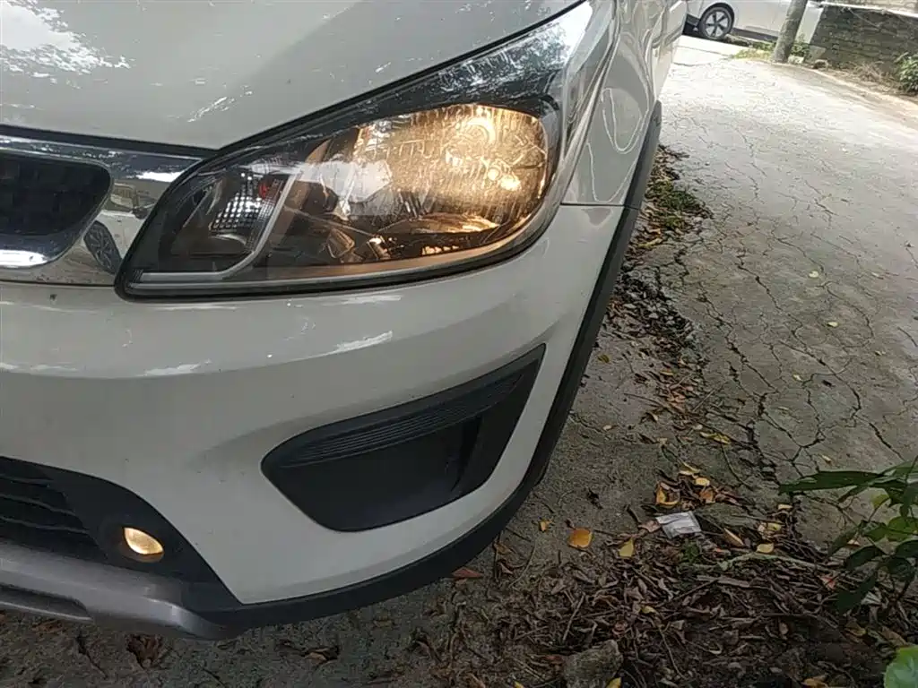 Kia KX CROSS 2017 1.4L AT GLS фото 24