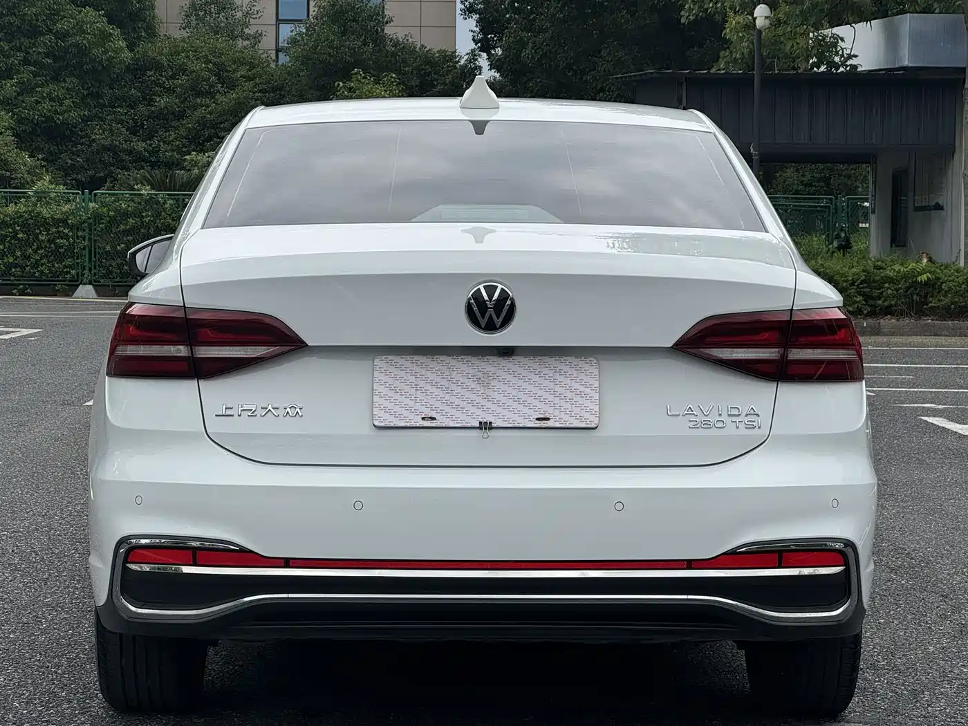 Volkswagen Lavida 2023 280TSI DSG Comfort Edition фото 6