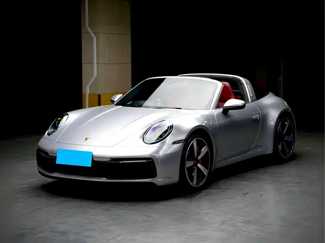 Porsche 911 Targa 4 3.0T