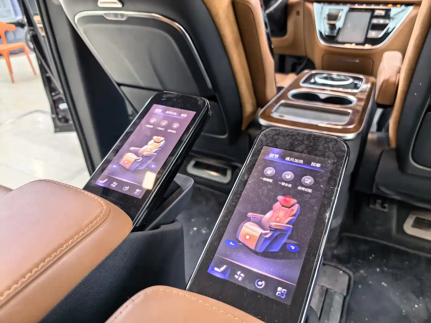 Hongqi HQ9 2023 2.0T Smart Connect Flagship фото 7