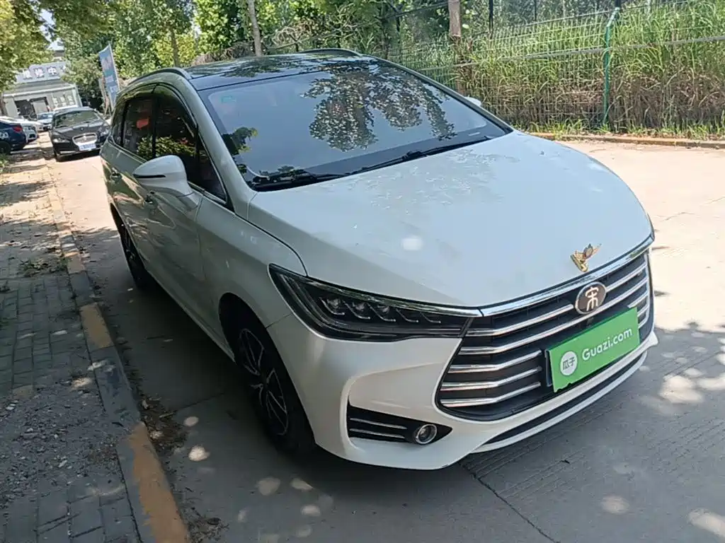 BYD Song MAX 2017 1.5T Auto Smart Elite 7-Seater фото 4