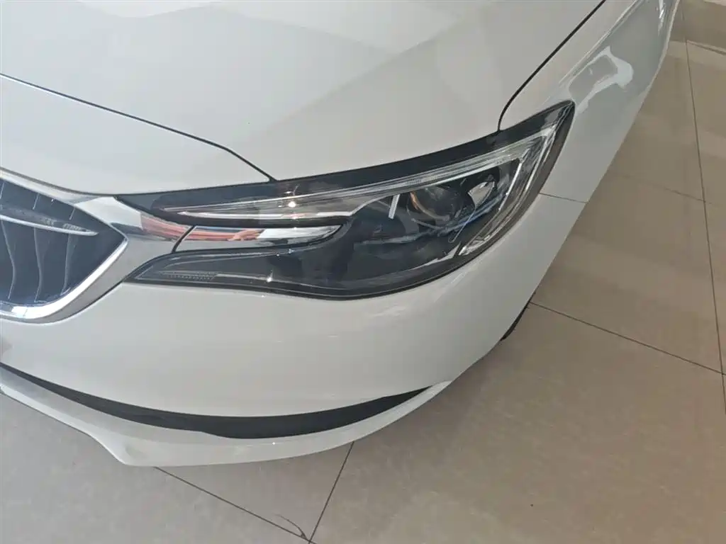 Buick Excelle 2019 18T Auto Connected Elite China VI фото 24