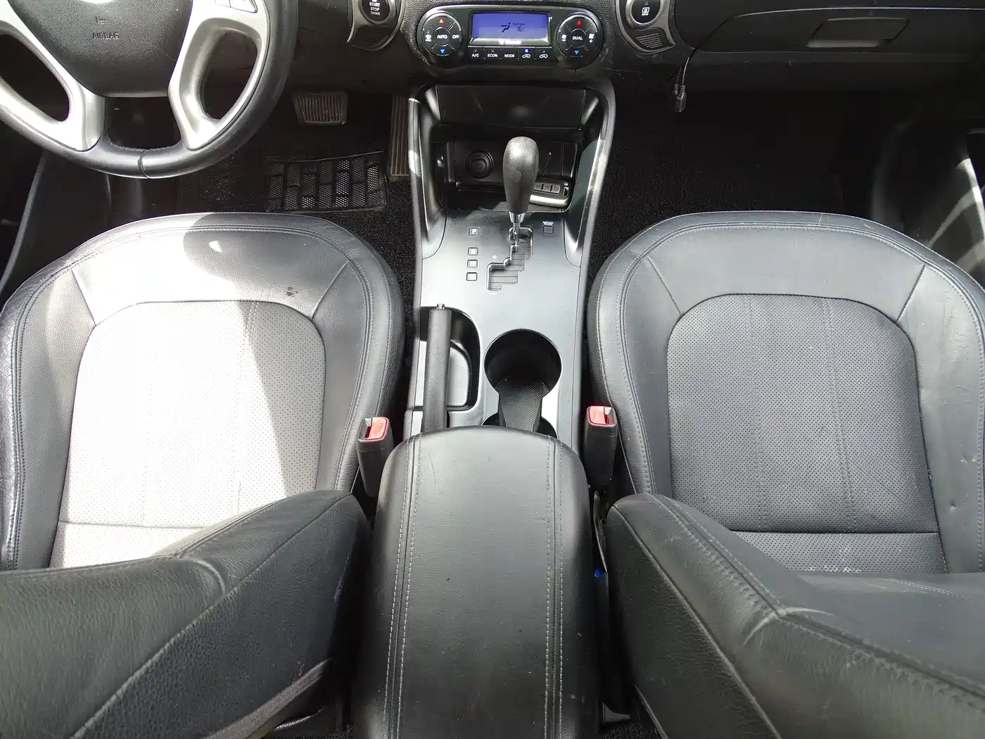 Hyundai Beijing Hyundai ix35 2010 2.0L Automatic 2WD Elite GLS фото 24