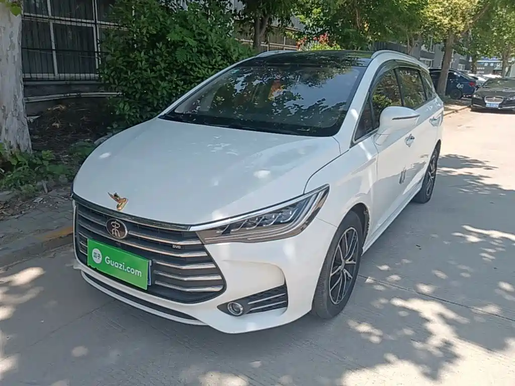 BYD Song MAX 2017 1.5T Auto Smart Elite 7-Seater фото 2