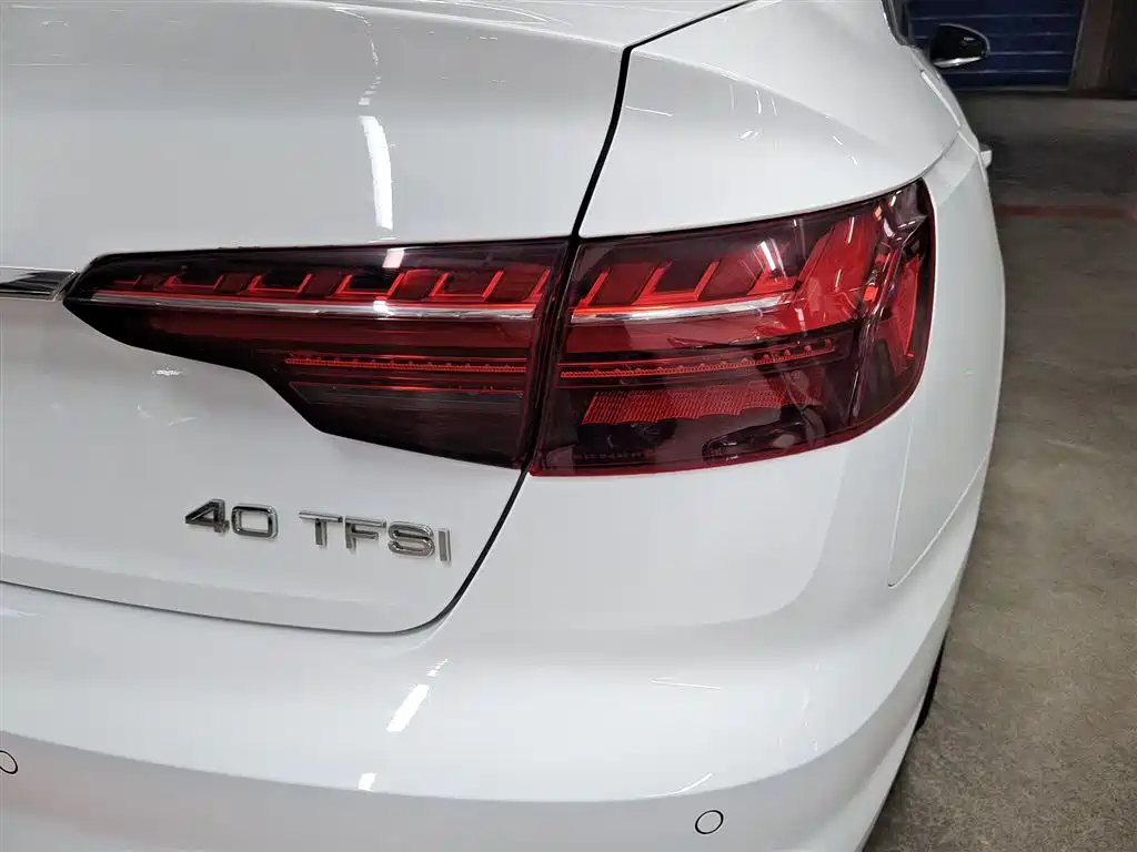 Audi A4L 2020 40 TFSI Luxury Dynamic фото 12