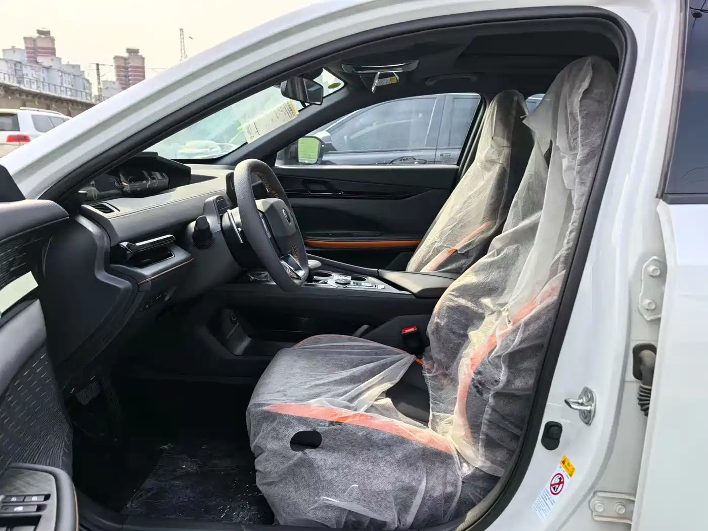 CHANGAN UNI-V