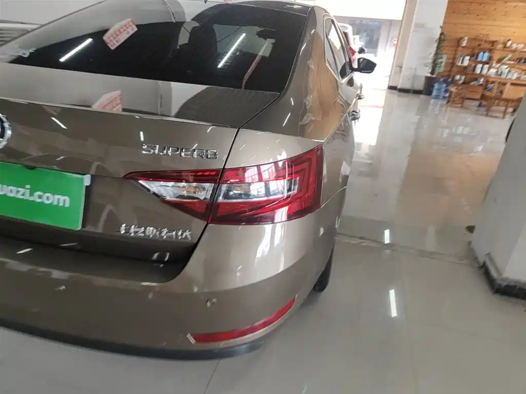 Škoda Superb 2018 TSI280 DSG Standard (China V) фото 8