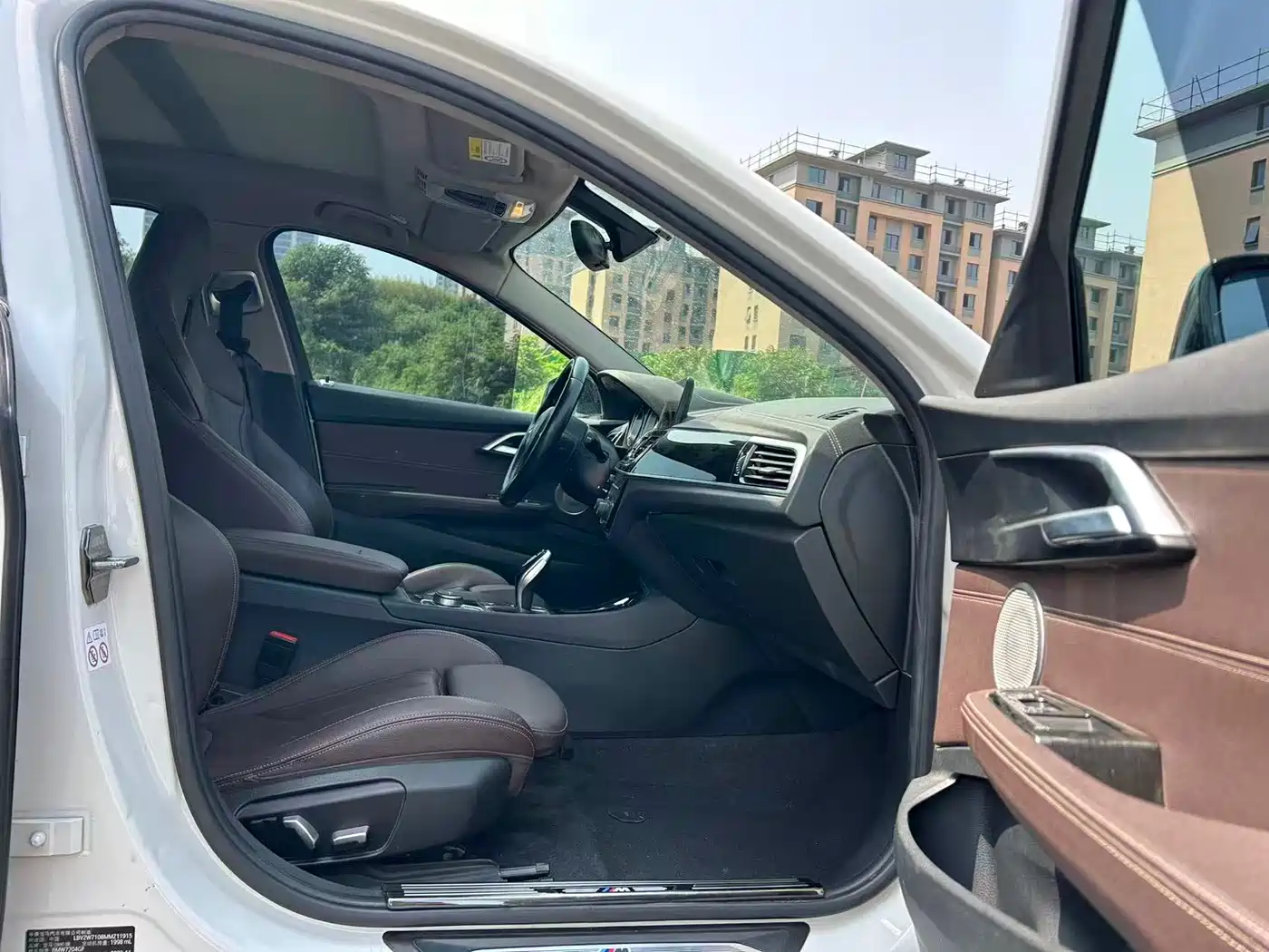 BMW 1 Series 2021 Facelift 125i M Sport Shadow Edition фото 11